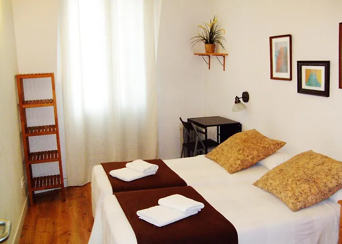 Apartment Fira *