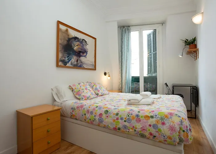 Apartment Fira *