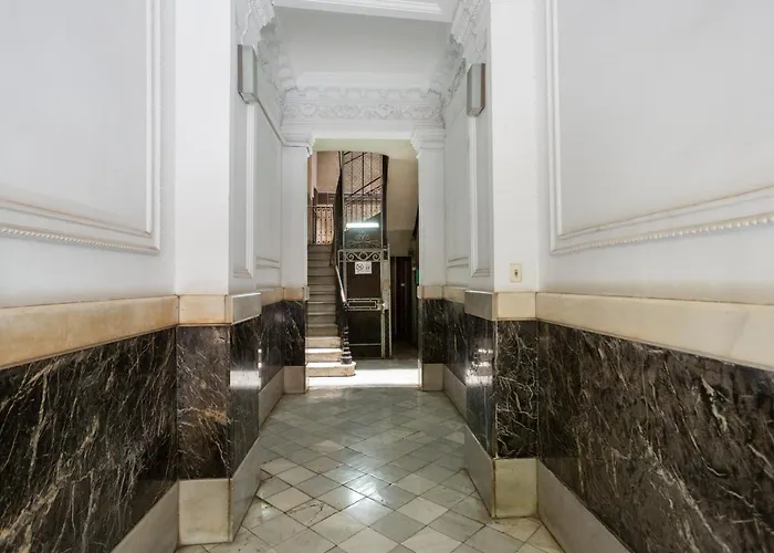 Fira Apartment Barcelona