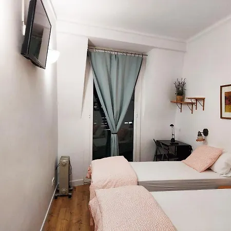 Apartment Fira