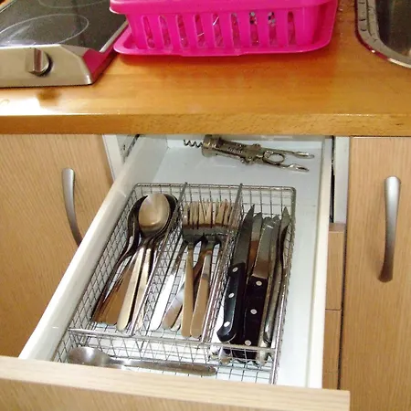 Fira Apartment