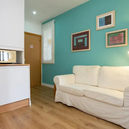 Fira Apartment Barcelona